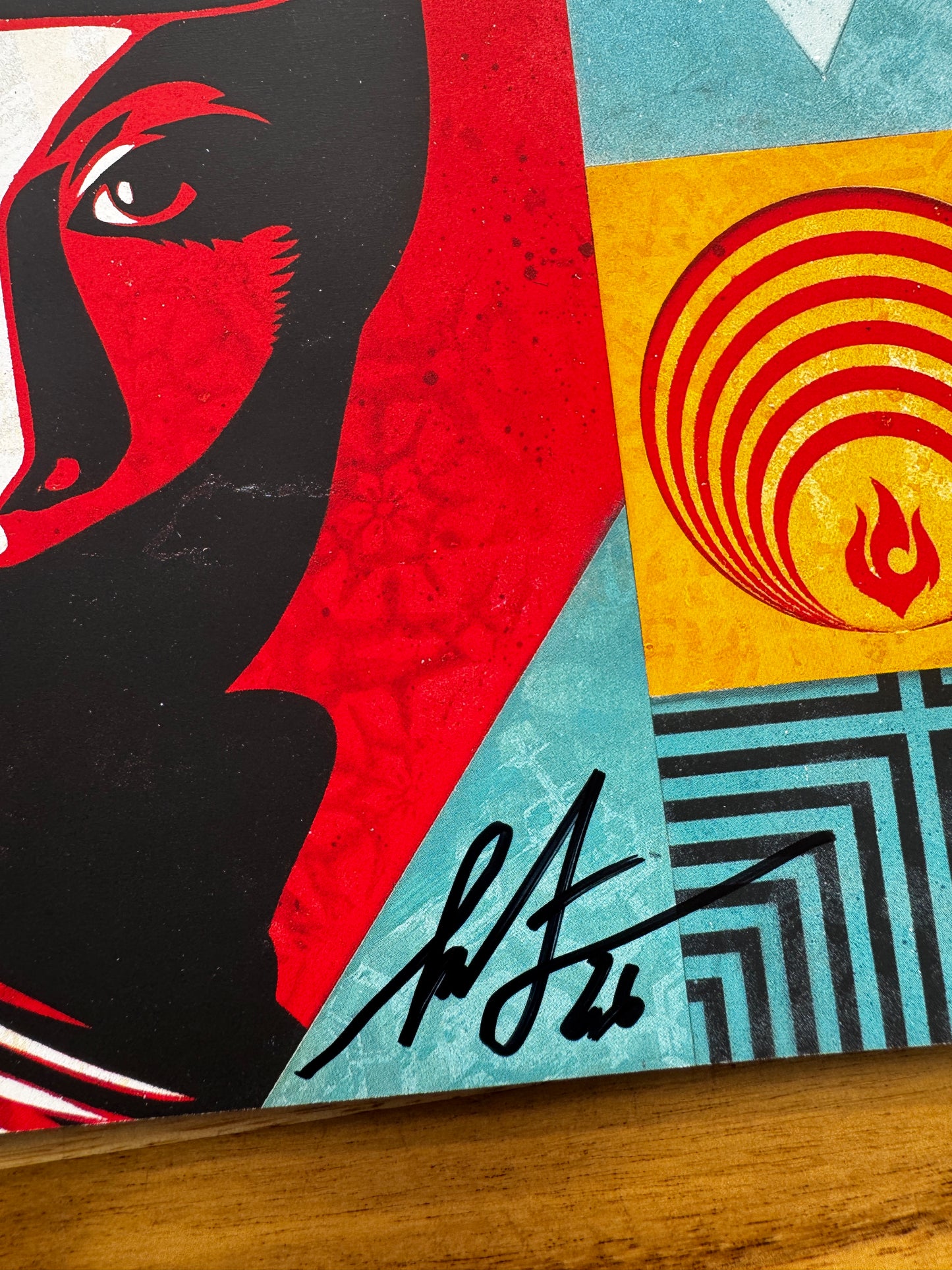 SIGNED Shepard Fairey Issue 003 cover + Tote Bag